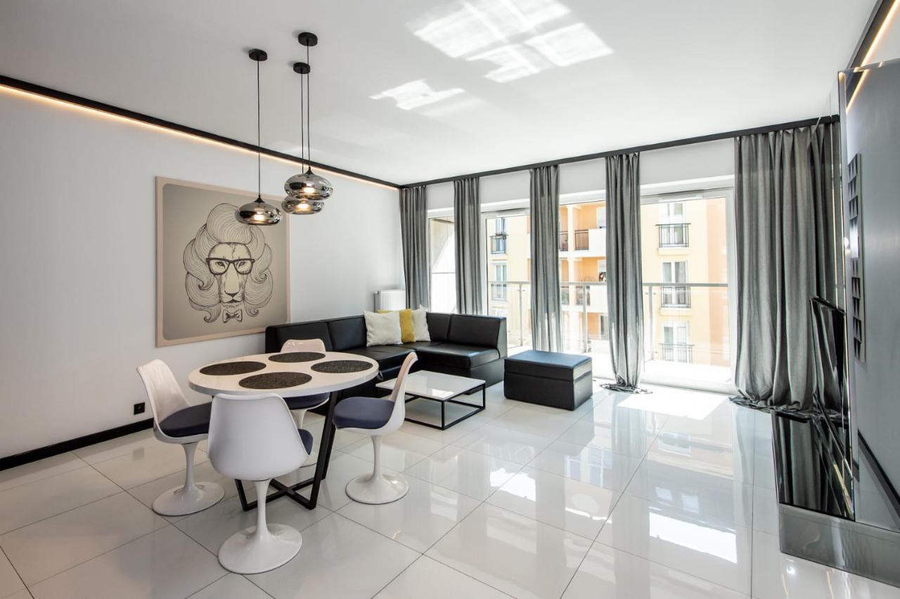 Super-Apartamenty Presidential Suite 포즈난 외부 사진